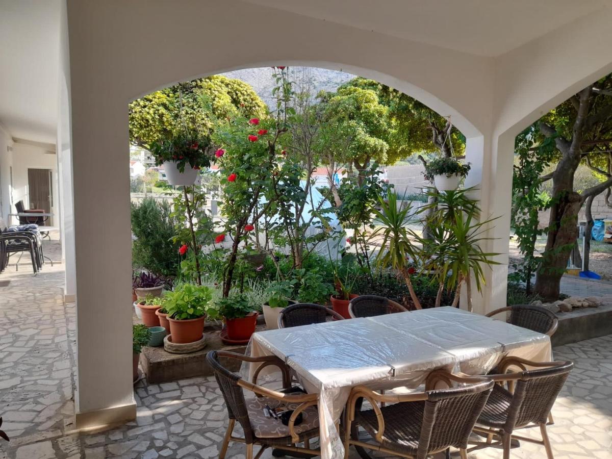 פג Rooms & Apartments Kaurloto מראה חיצוני תמונה