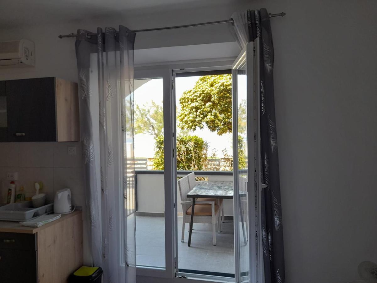 פג Rooms & Apartments Kaurloto מראה חיצוני תמונה